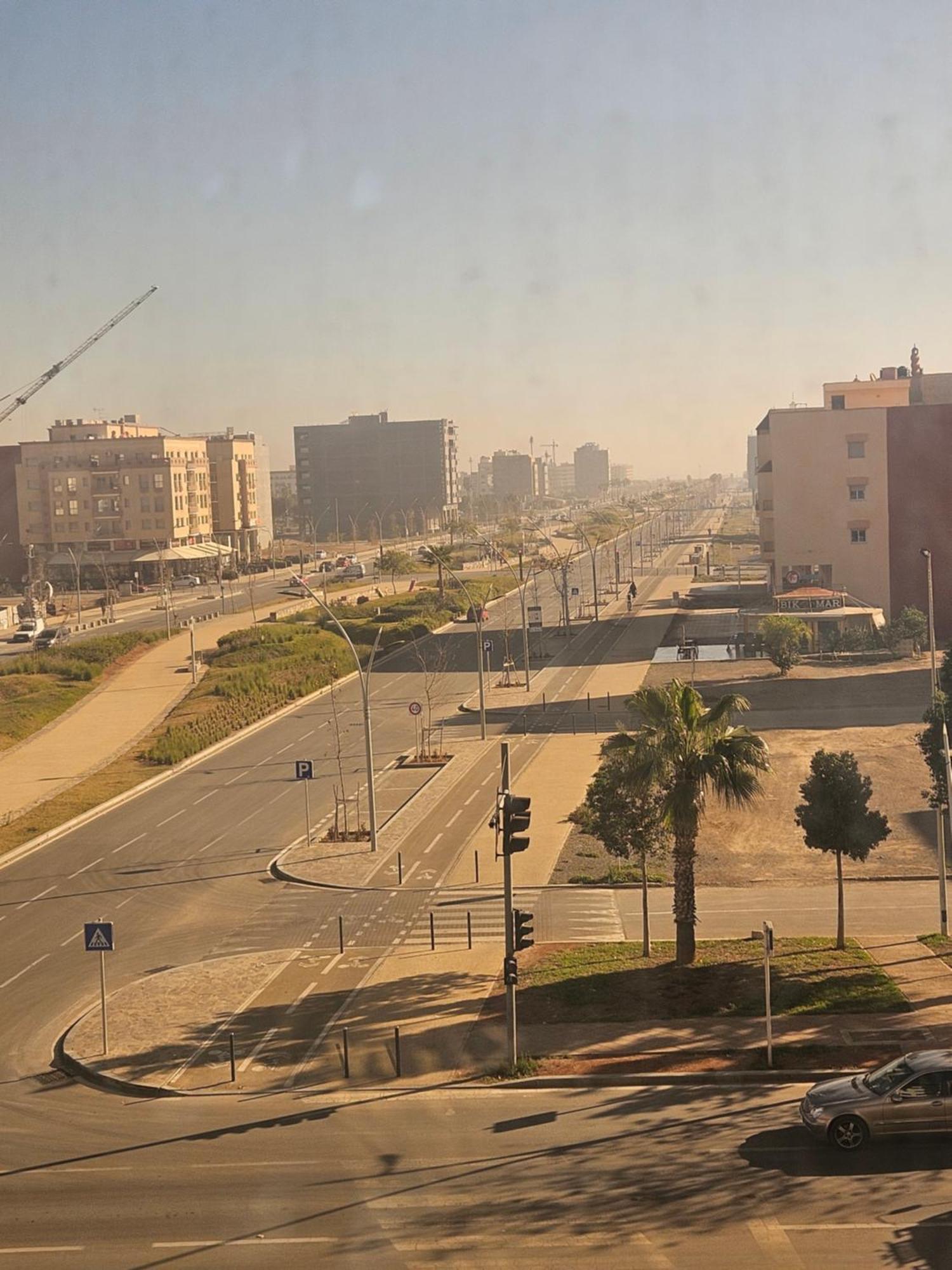 Appart Moderne Nador Al Jadid Pres De La Corniche 外观 照片